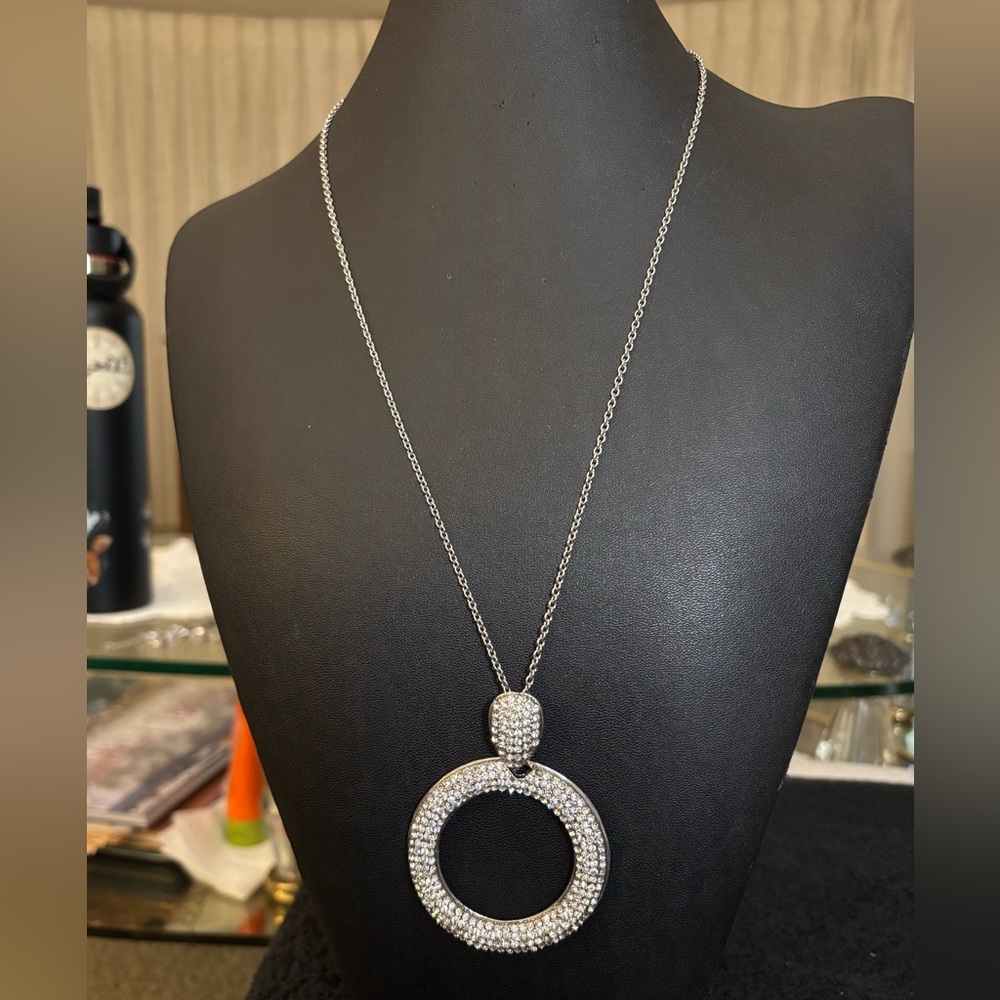 Silver Rhinestone Pendant Necklace